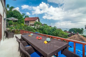 Balcony - Villa Keluarga (Lembongan Island)