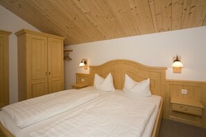Chalet, 3 chambres, terrasse, vue montagne (8 Persons // B6-3SB)