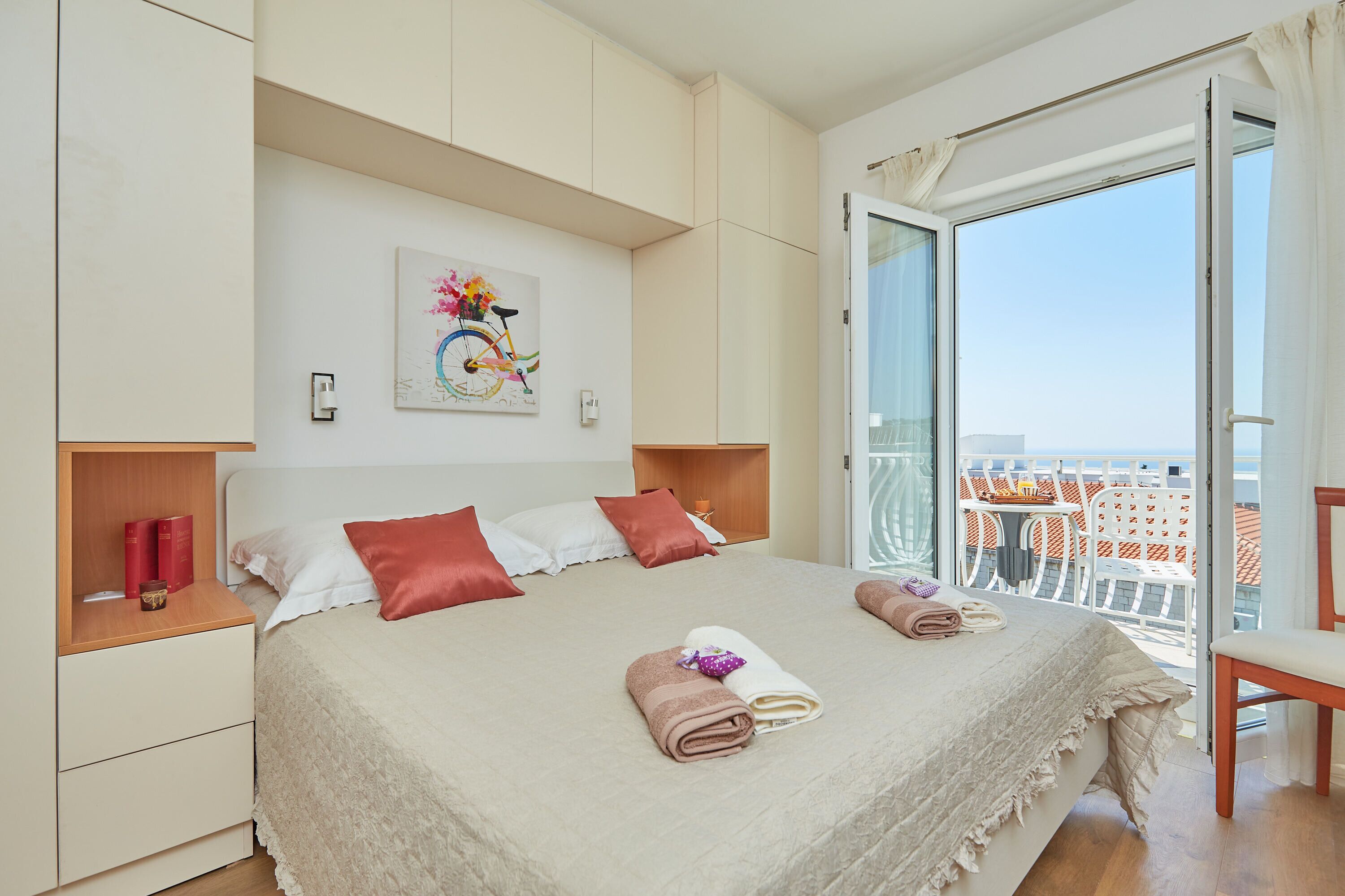 Classic Room, 1 Double Bed | Free WiFi, bed sheets