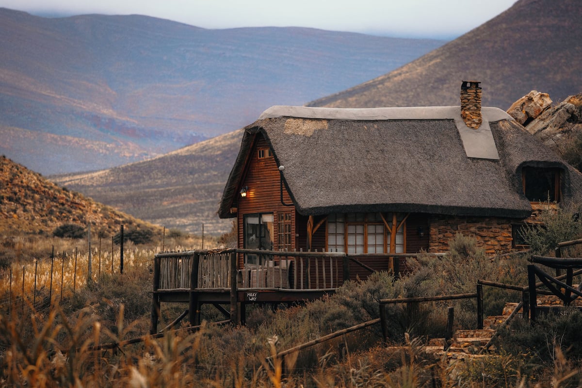 Luxury Premier Cottages King (9) | 1 bedroom, in-room safe, free WiFi, bed sheets