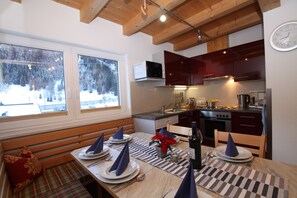 Apartment, 3 Bedrooms (excl. cleaning fee EUR 130) | Private kitchen