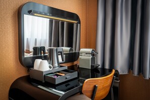 Room amenity - Hotel Mansion (Amsterdam)