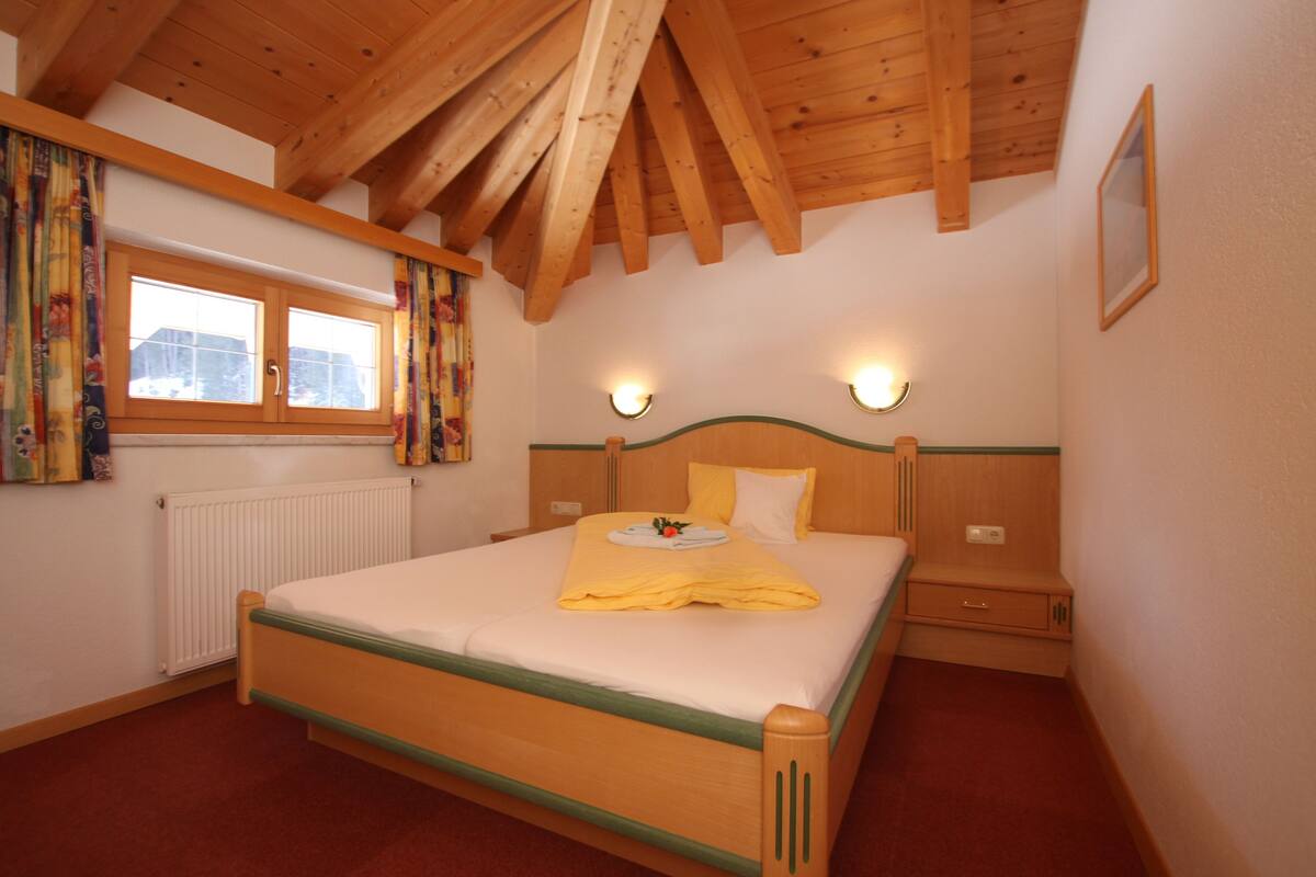 Appartamento, 3 camere da letto, balcone (excl. cleaning fee EUR 130) | Culle/letti per bambini (a pagamento), Wi-Fi gratuito, lenzuola