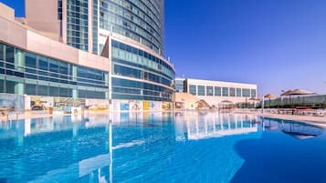 Indoor pool, outdoor pool