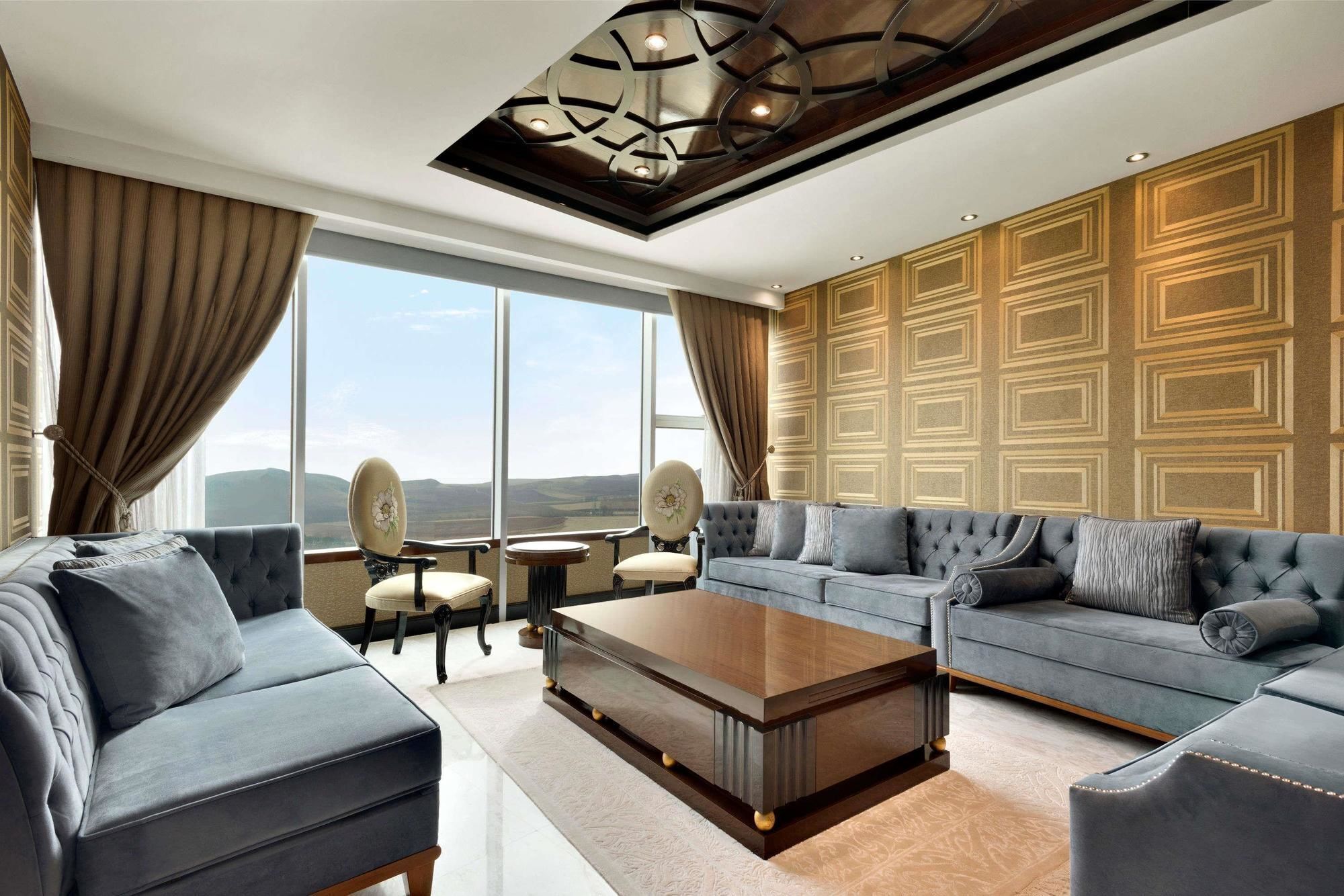 Télévision LED de 32 pouces avec chaînes par satellite, télévision