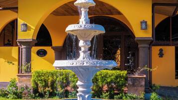 ด้านหน้าที่พัก