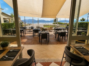 Dinner served - Hotel Butterfly - We Suite (Viareggio)