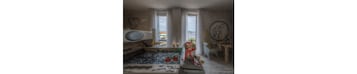 Muebles diferentes, cortinas blackout y sistema de insonorización 