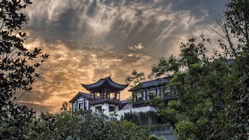 Ngoại thất