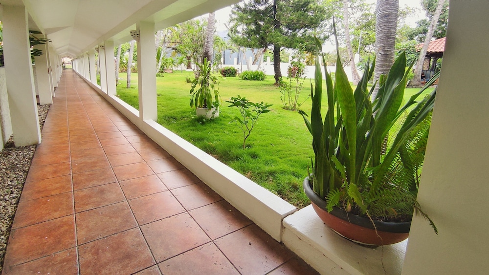 Acuarium Resort Hotel by null