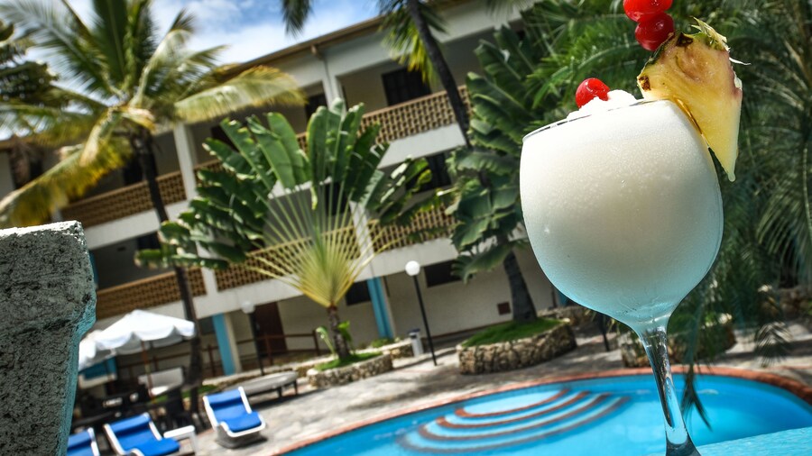 Acuarium Suite Resort