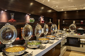 Breakfast and lunch served, Indian cuisine