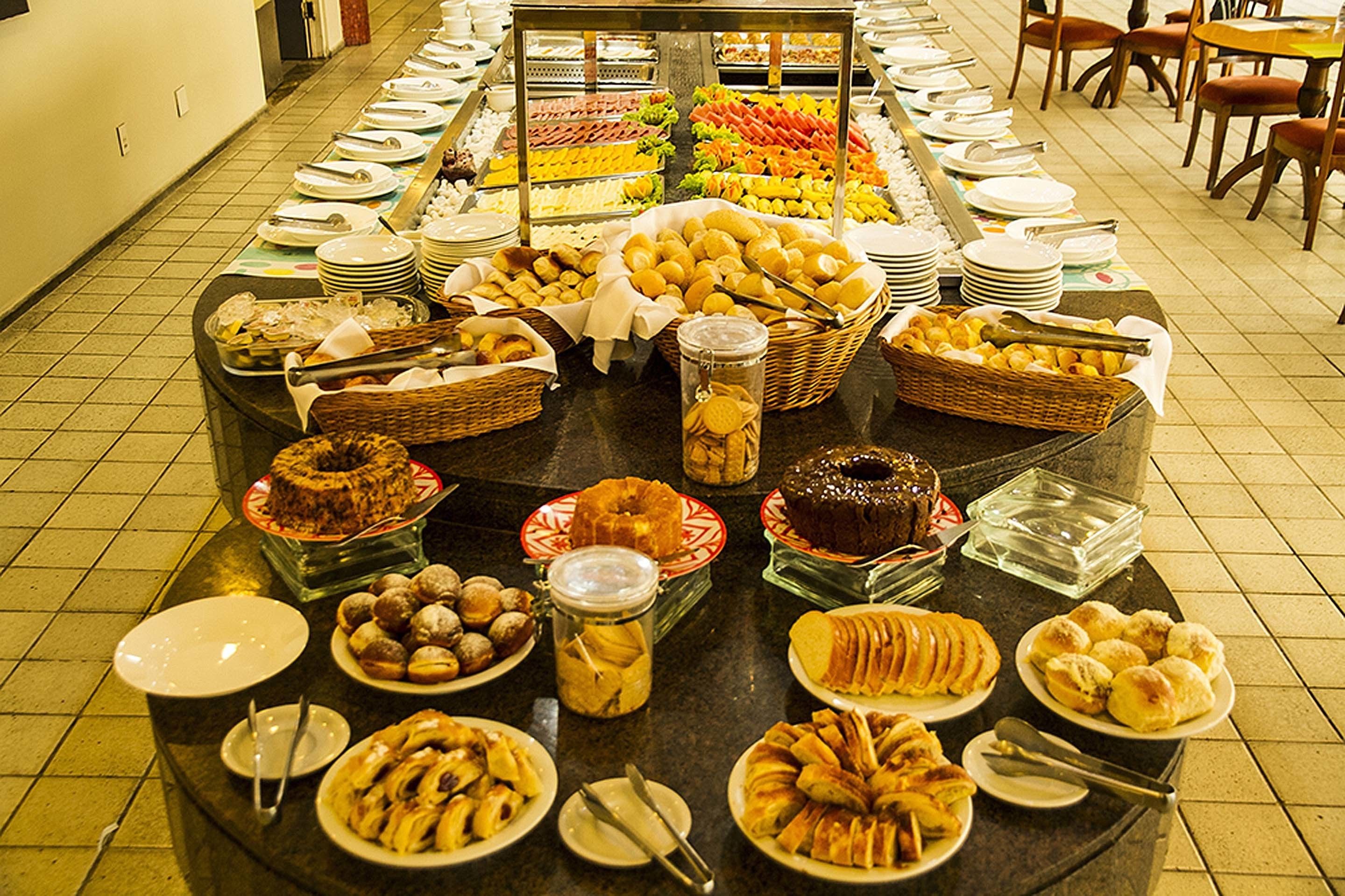 Tägliches inbegriffenes Frühstücksbuffet