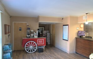 Coffee service - Eastern Shore Motel (Daphne)