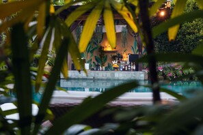 Poolside bar - Rama Phala Resort & Spa (Ubud)