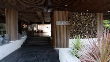 Bagian depan properti
