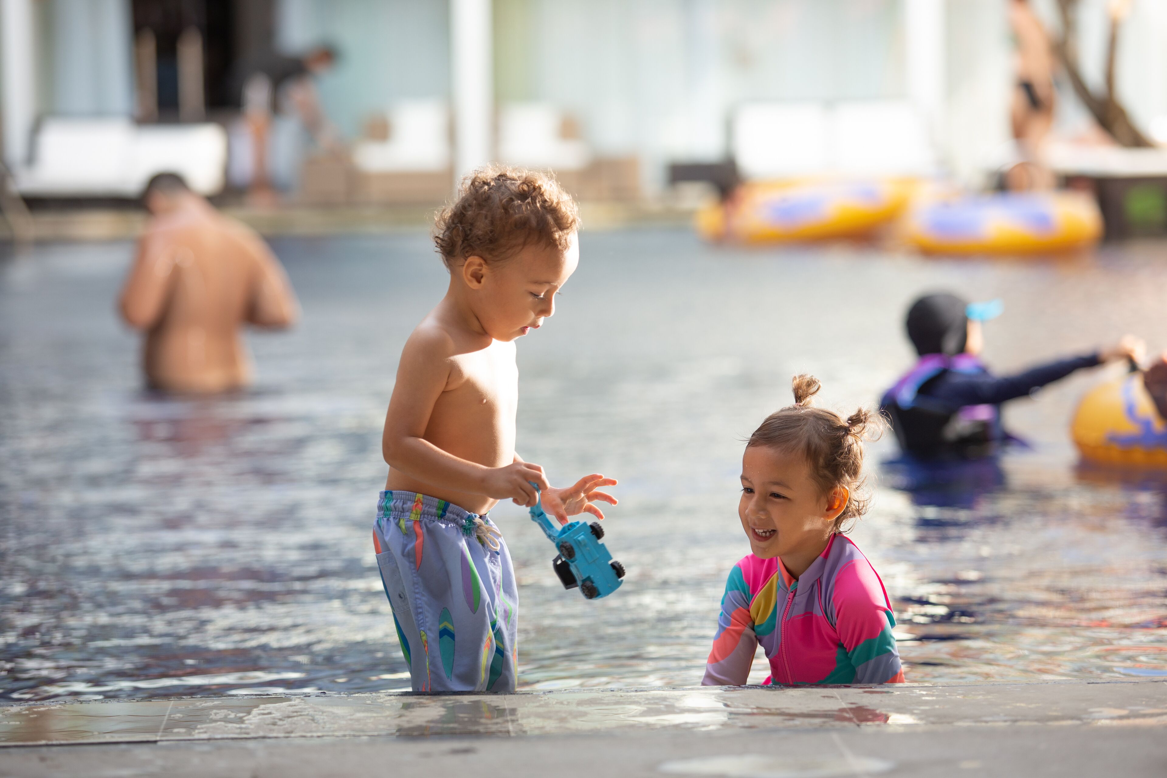 outdoor pool, pool loungers