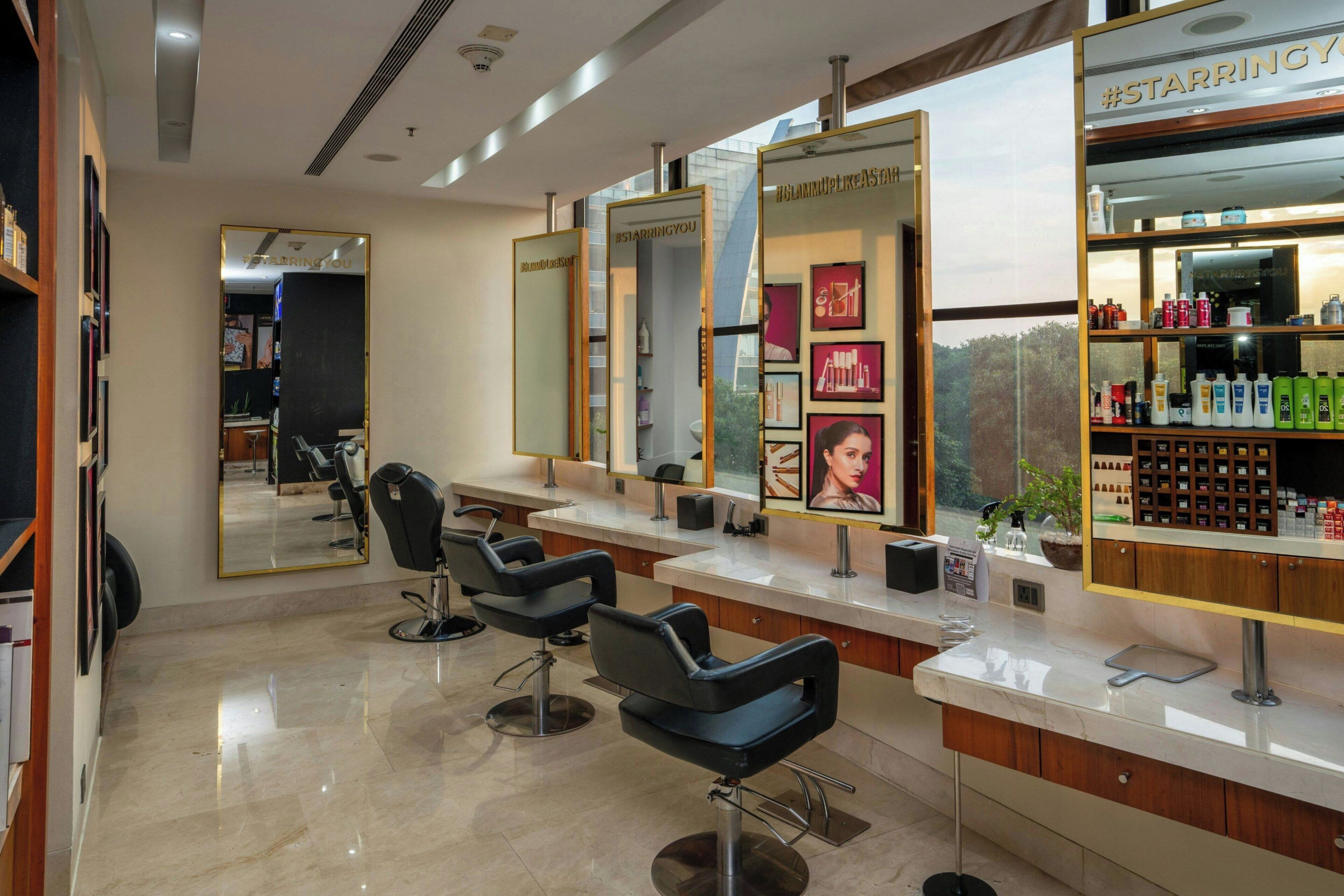 couples treatment room(s), sauna, hot tub, steam room, body treatments