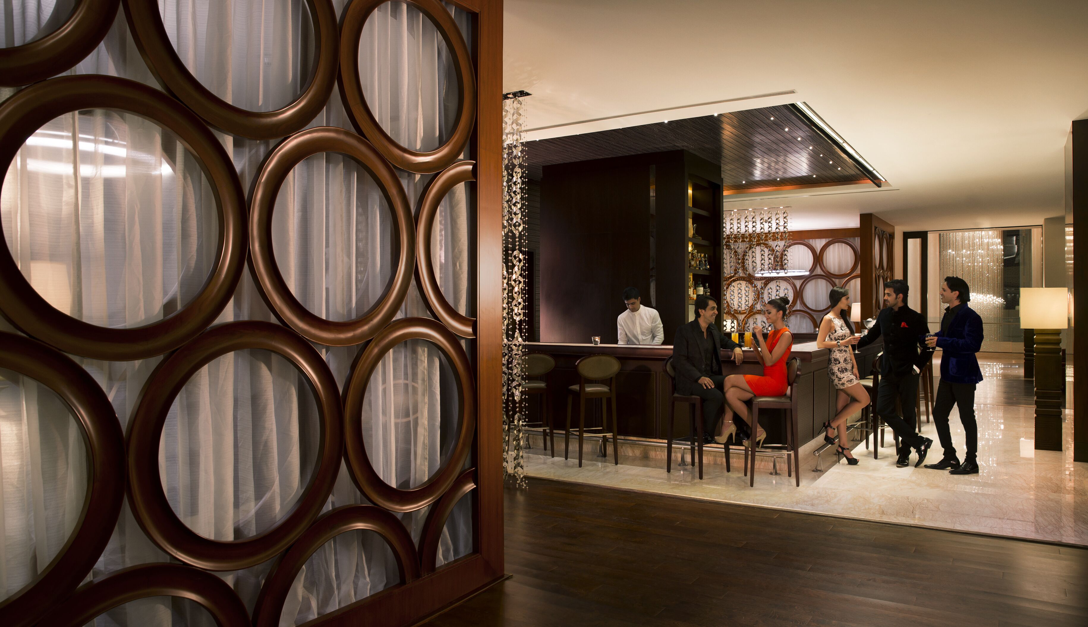 2 bars/lounges, poolside bar