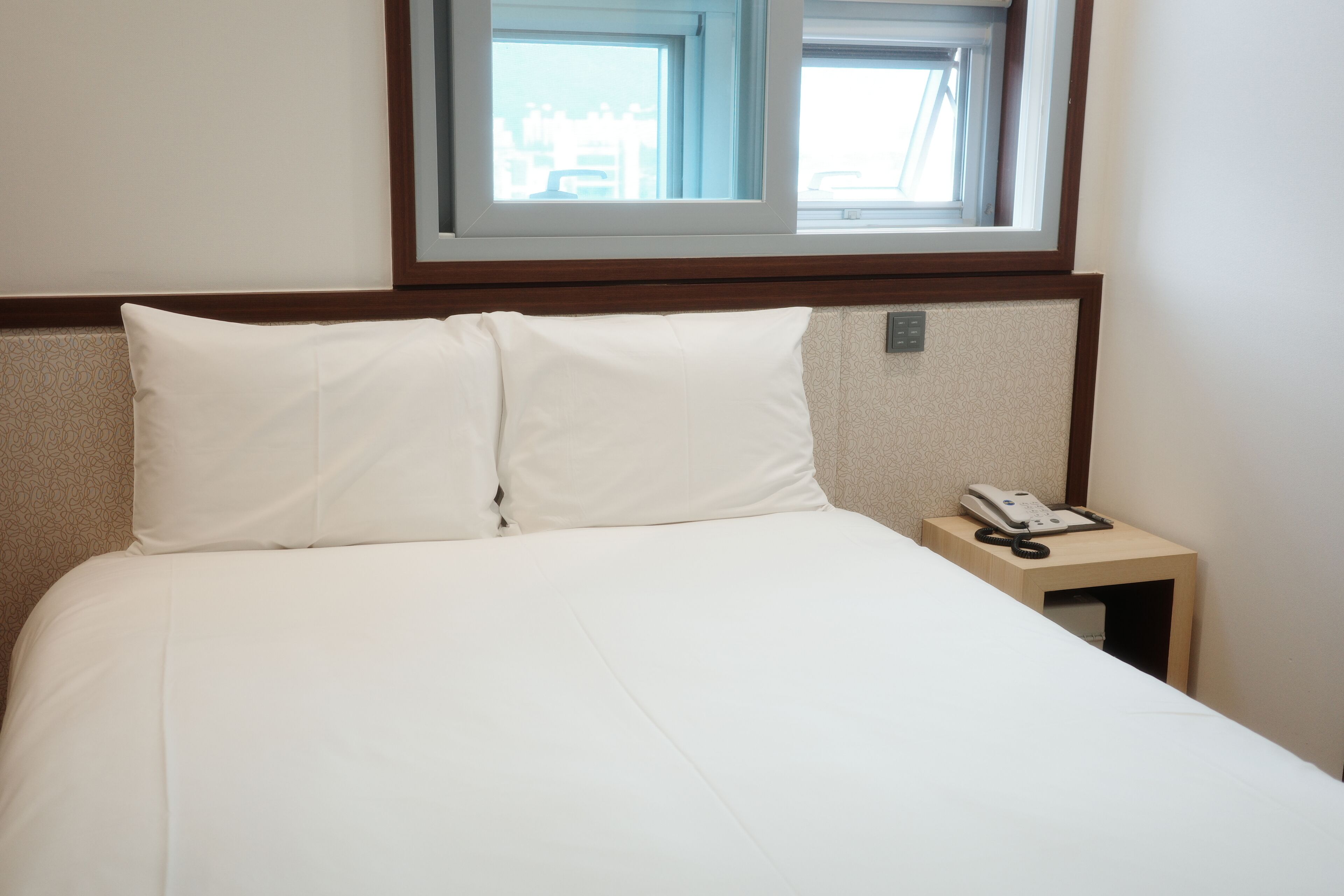 superior double room | down duvets, in-room safe, desk, blackout curtains