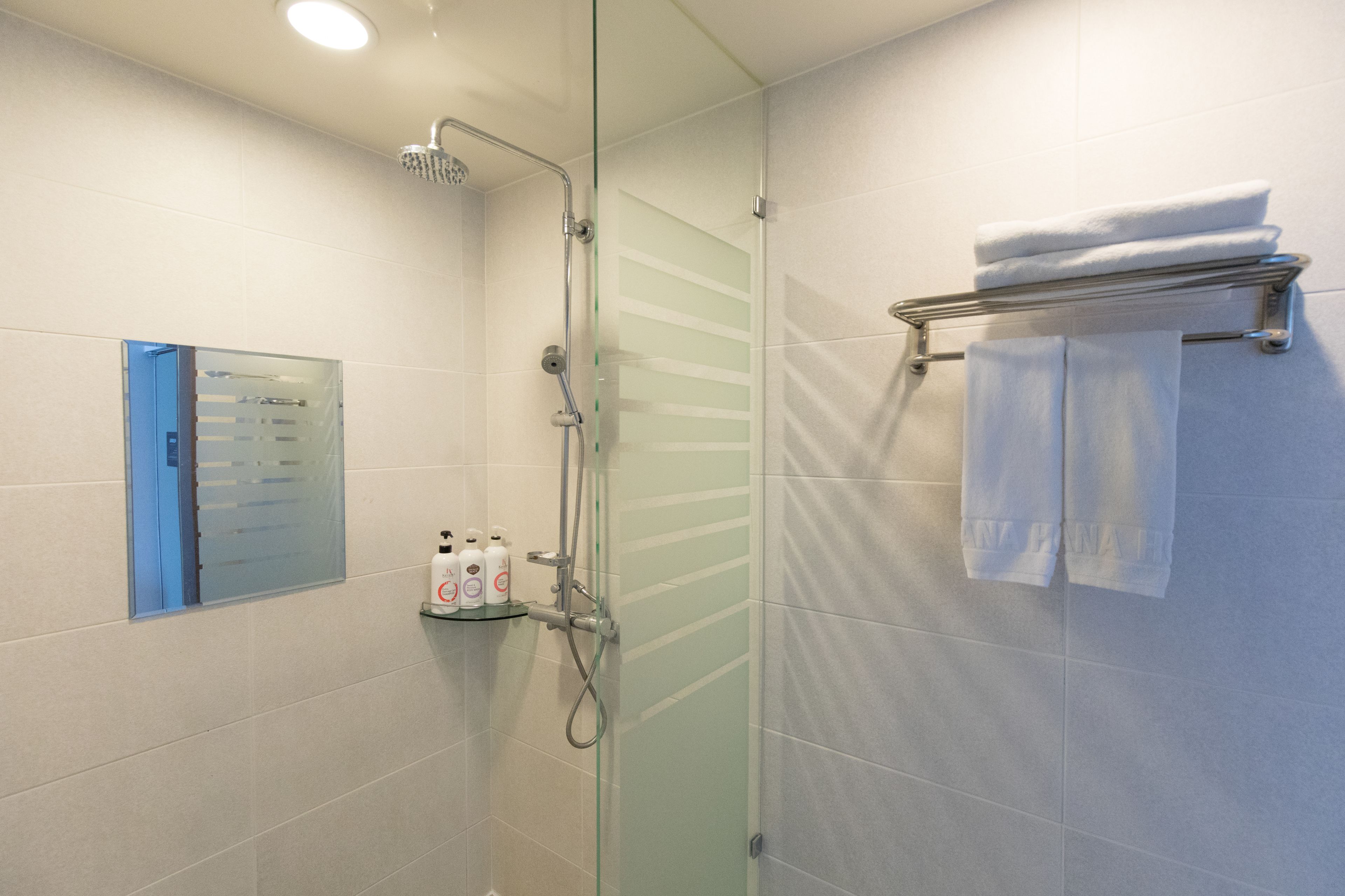 deluxe double room | down duvets, in-room safe, desk, blackout curtains