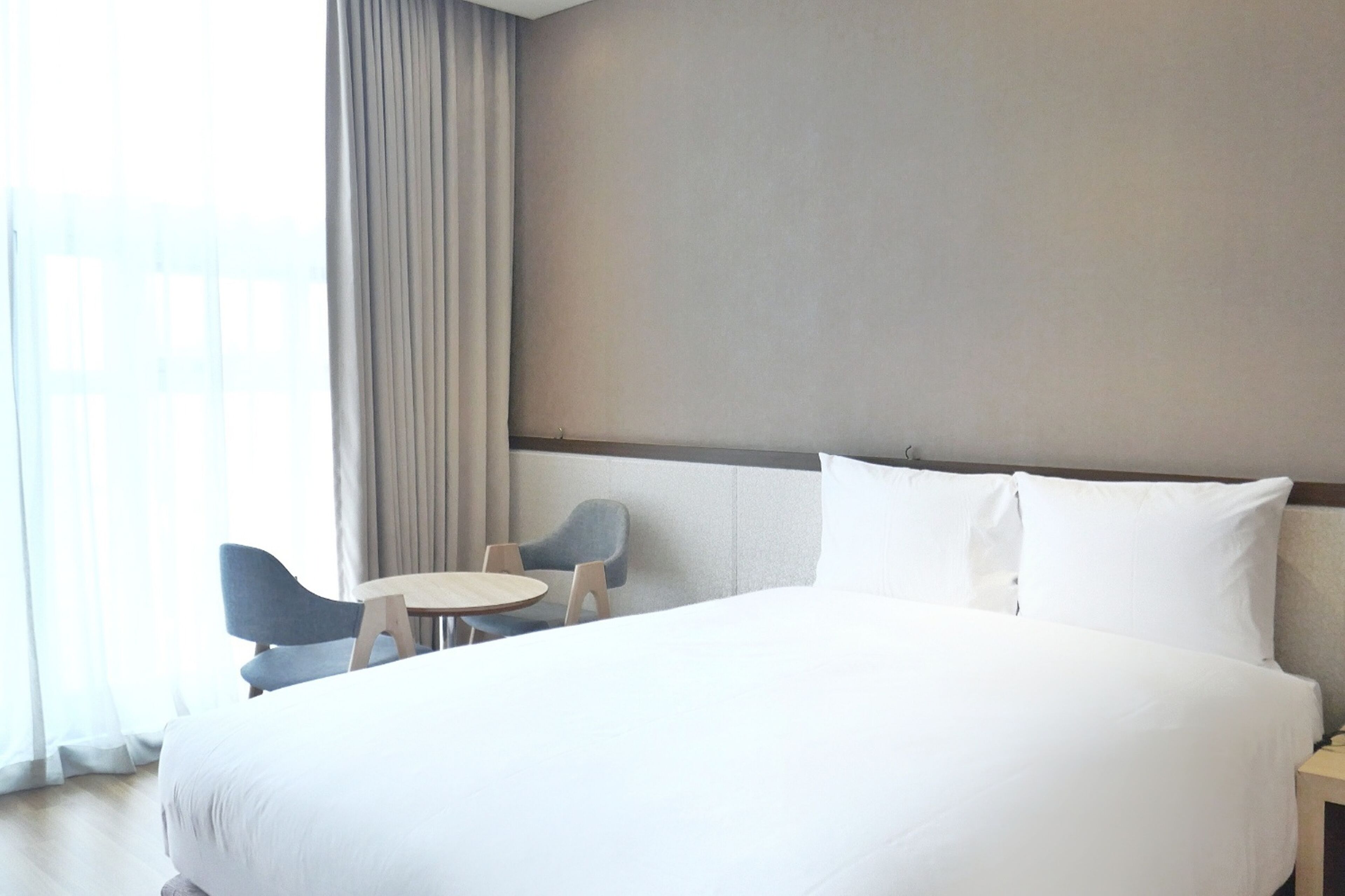 deluxe double room | down duvets, in-room safe, desk, blackout curtains