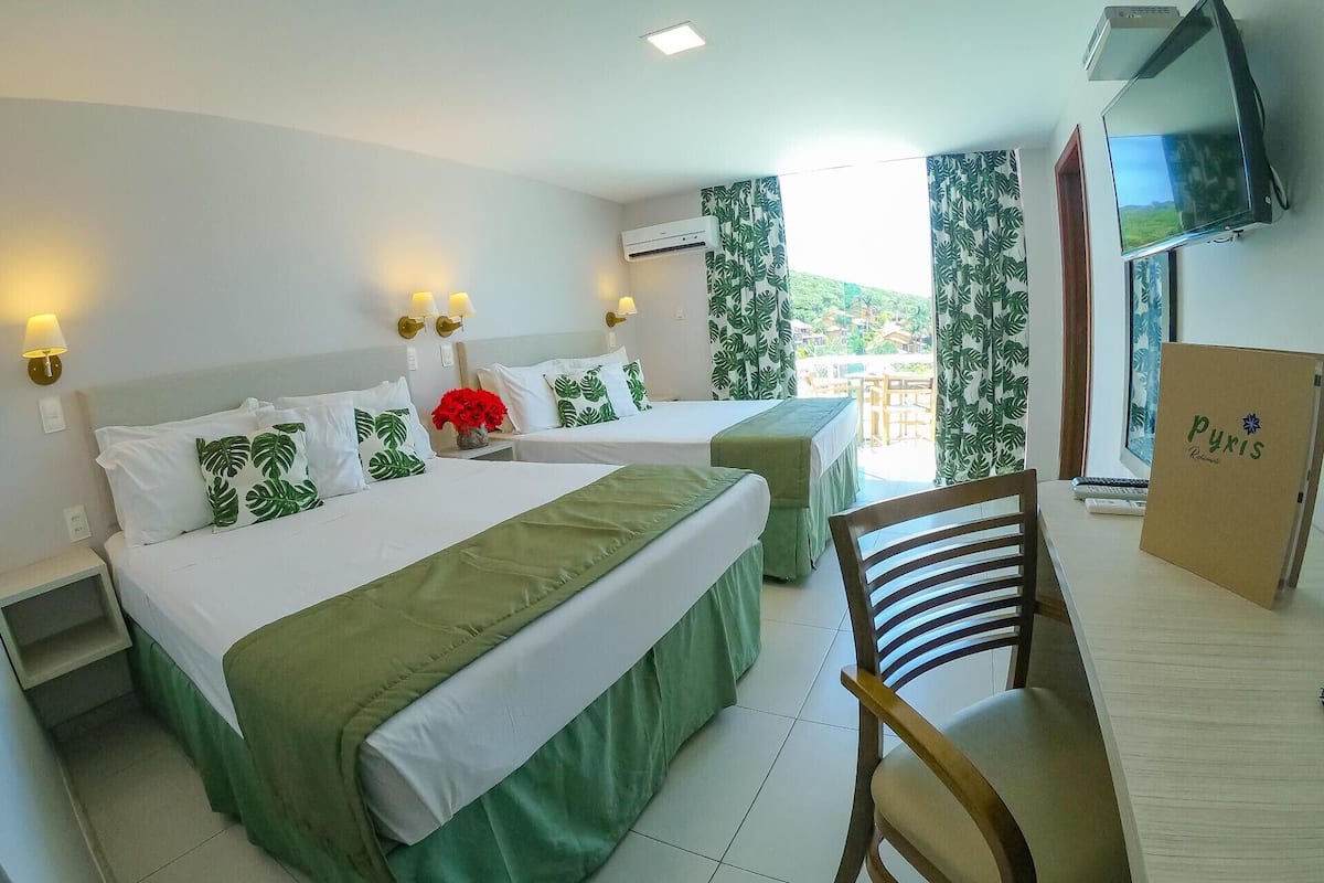 1 habitación, minibar, caja de seguridad en la habitación y escritorio
