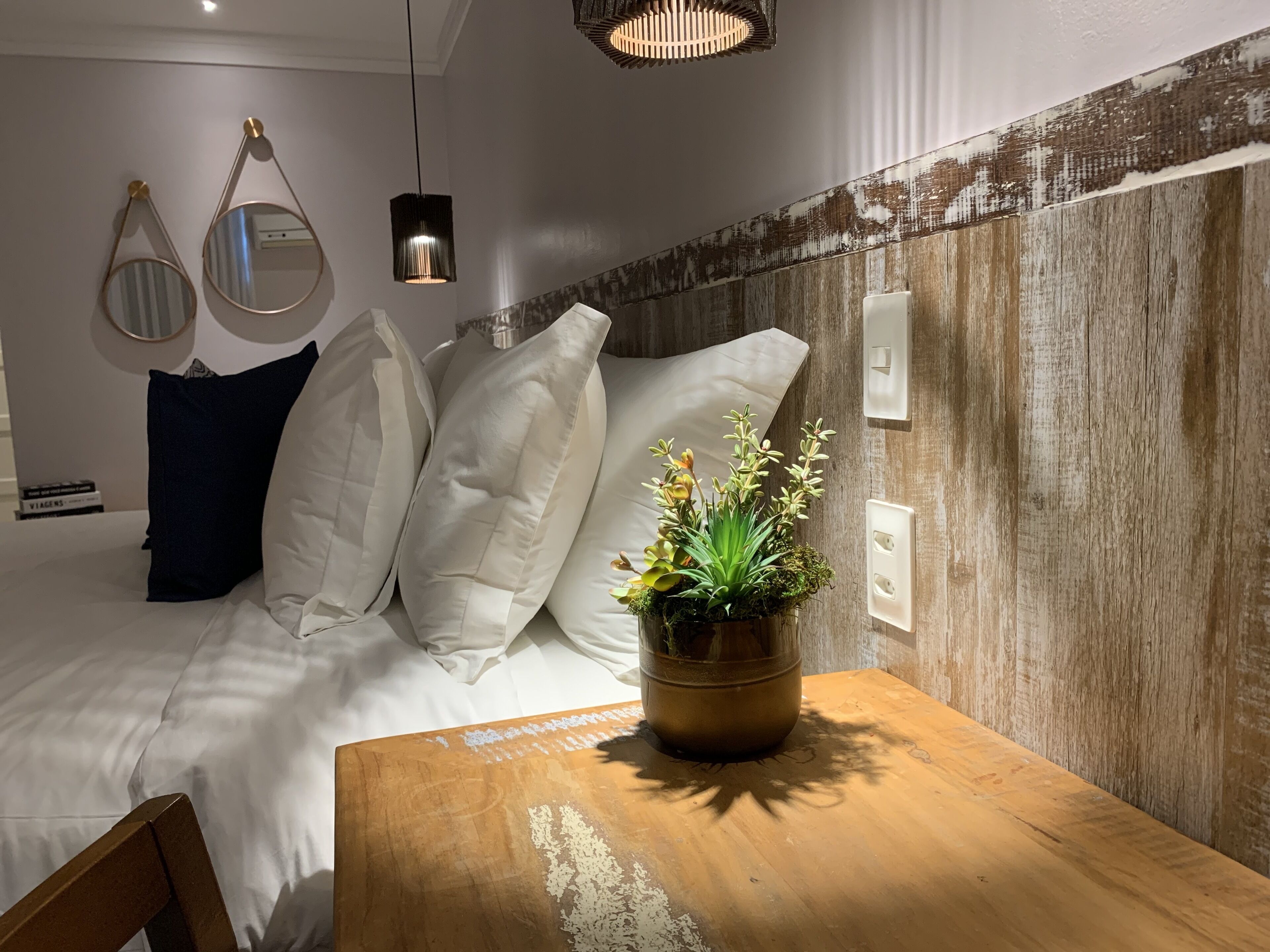 studio suite, hot tub, sea view | 1 bedroom, minibar, in-room safe, desk