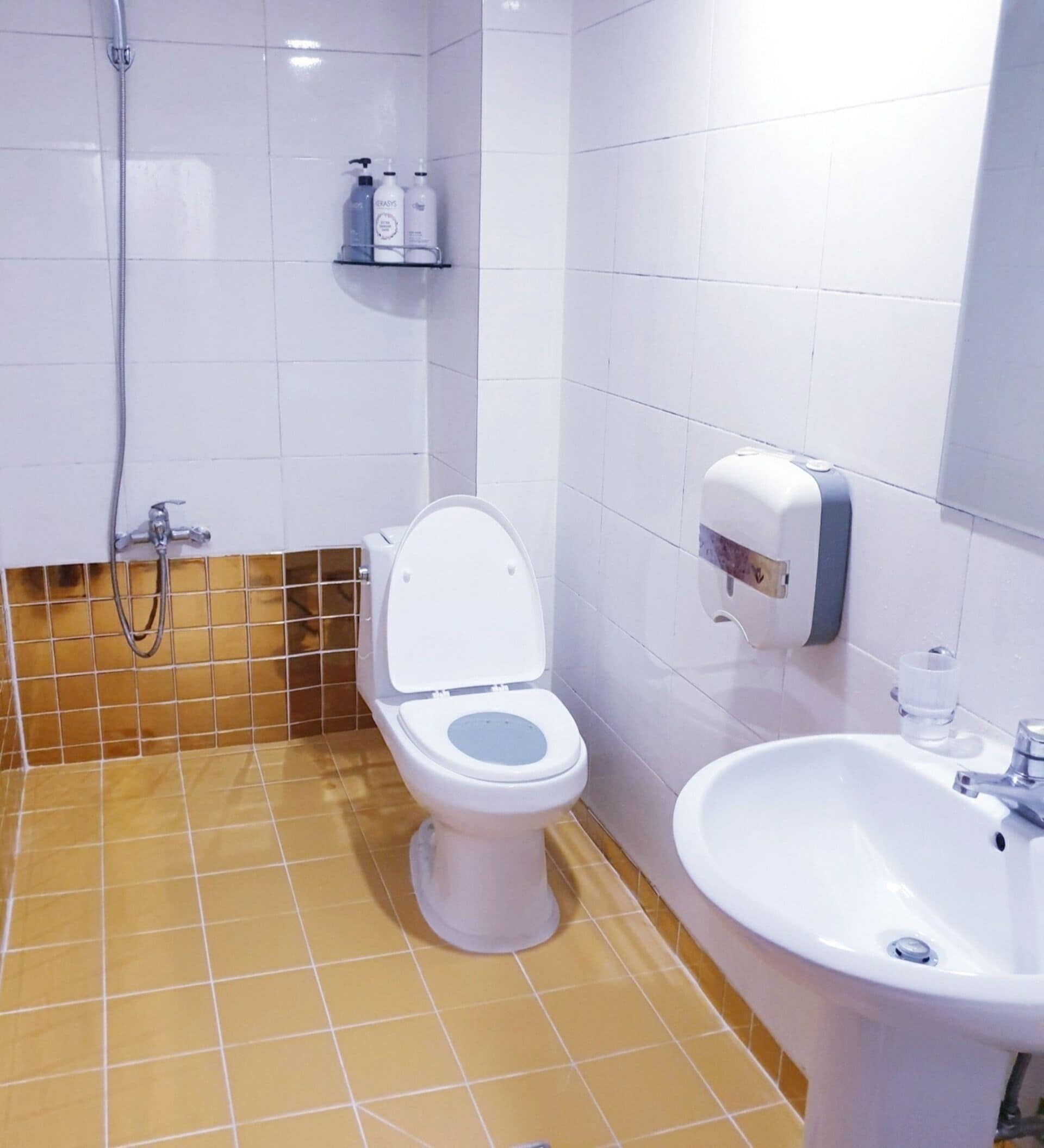 Photo - OPPA Hostel Sinchon-Hongdae