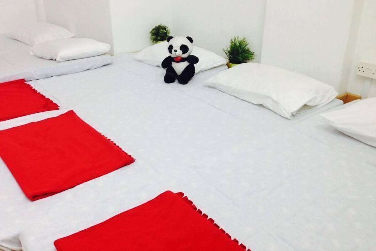Tatami Room For 8 persons, Shared Bathroom | Iron/ironing board (on request), WiFi (free)
