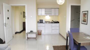 Quarto família | Opções para refeição no quarto