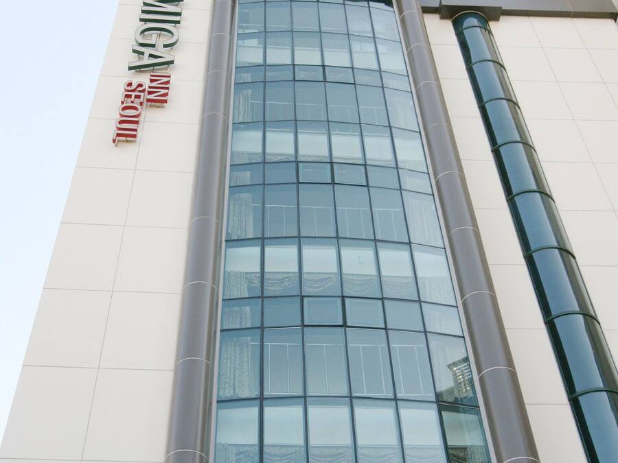 Fachada da propriedade