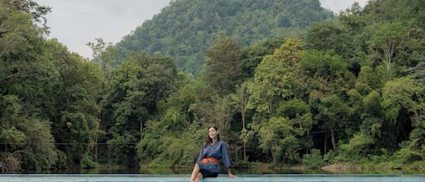 Outdoor pool, open 10:00 AM to 7:30 PM, pool umbrellas, sun loungers