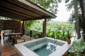 River View Onsen Villa | Premium bedding, in-room safe, desk, blackout curtains - Home Phutoey River Kwai Hotspring & Nature Resort (Sai Yok)