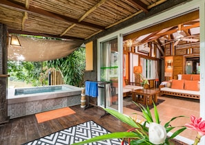 River View Onsen Villa | Verönd/útipallur