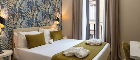 Superior Double Room | 1 bedroom, premium bedding, down duvets, minibar