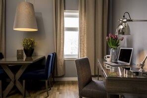 Flat-screen TV - Frogner House - Oscars gate (Oslo)