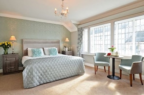 Premium bedding, iron/ironing board, free cots/infant beds, free WiFi