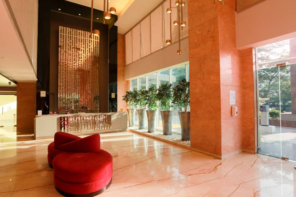 E Hotel