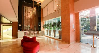 E Hotel