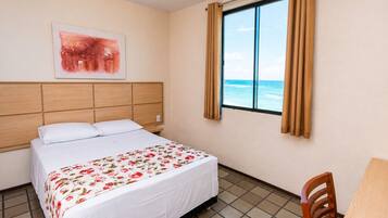 Minibar, rideaux occultants, Wi-Fi gratuit, draps fournis