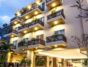 Front of property - Tusita Boutique Hotel (Kuta)