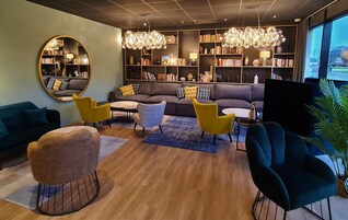 Sala de estar en el lobby