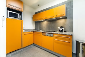 Standard Attic 1 Bedroom Apartment | Private kitchen
