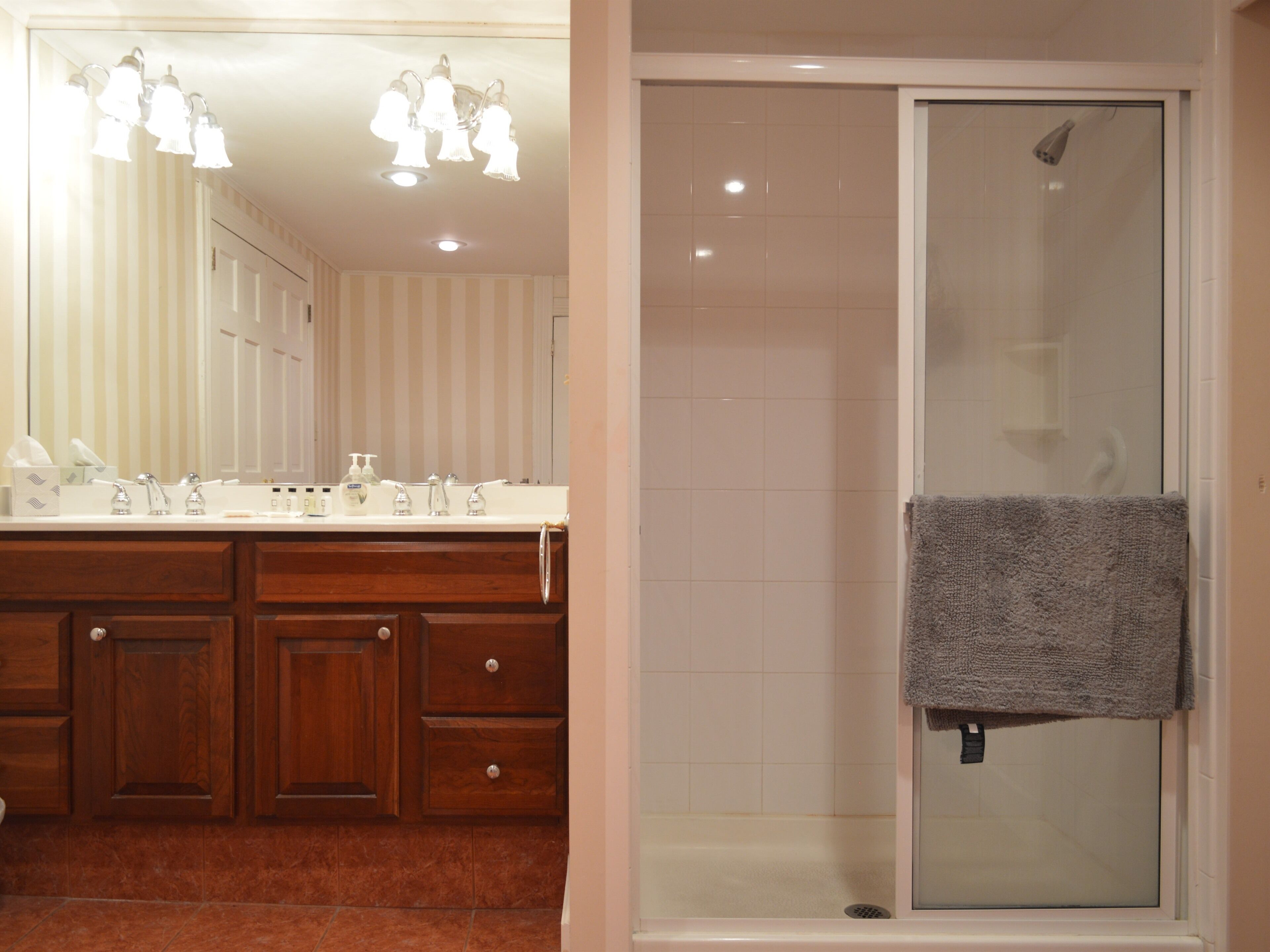 Deluxe Suite, Ensuite (Boucuse) | Bathroom