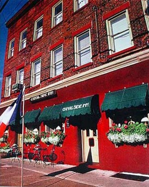 Miscellaneous - Canal Side Inn (Little Falls)