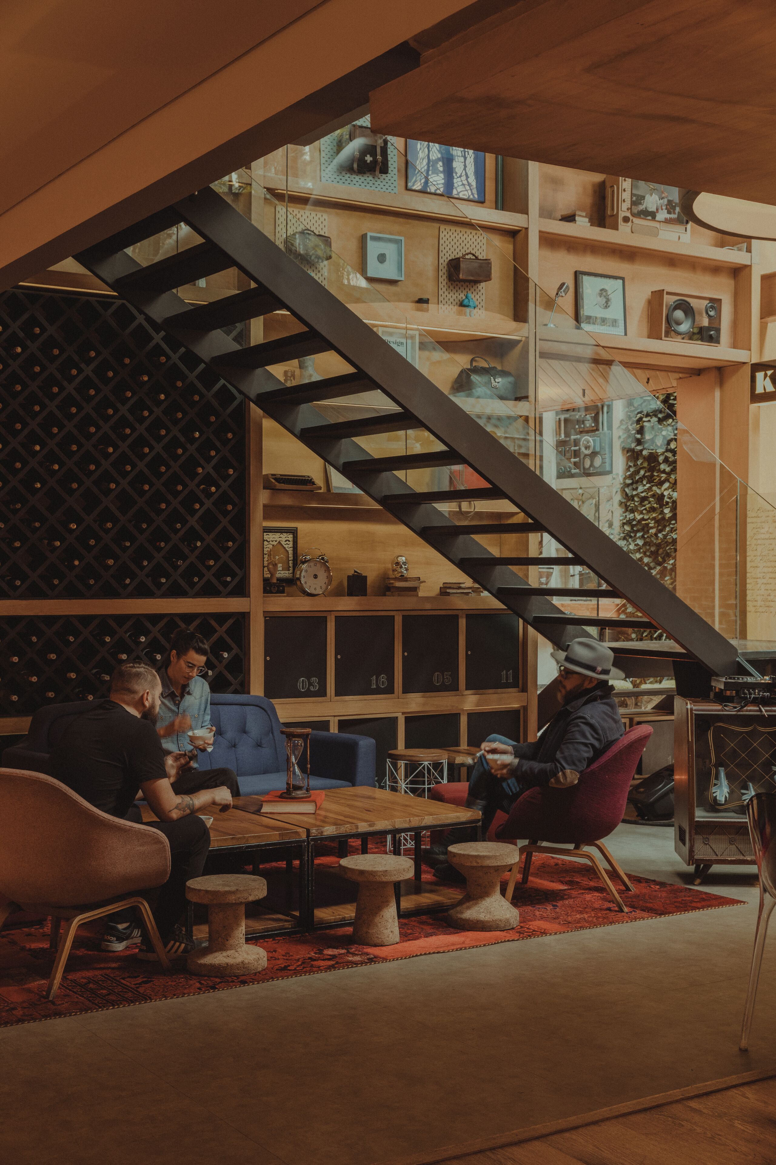 breakfast, lunch and dinner served