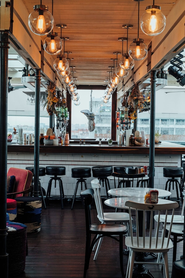 Se sirven desayunos, almuerzos y cenas