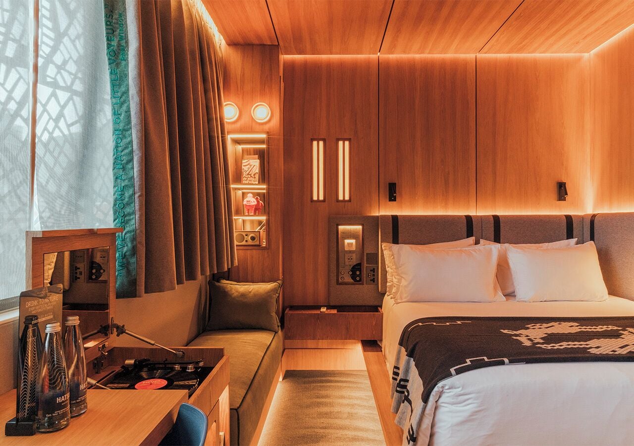 Deluxe Room (XS) | Premium bedding, minibar, in-room safe, desk