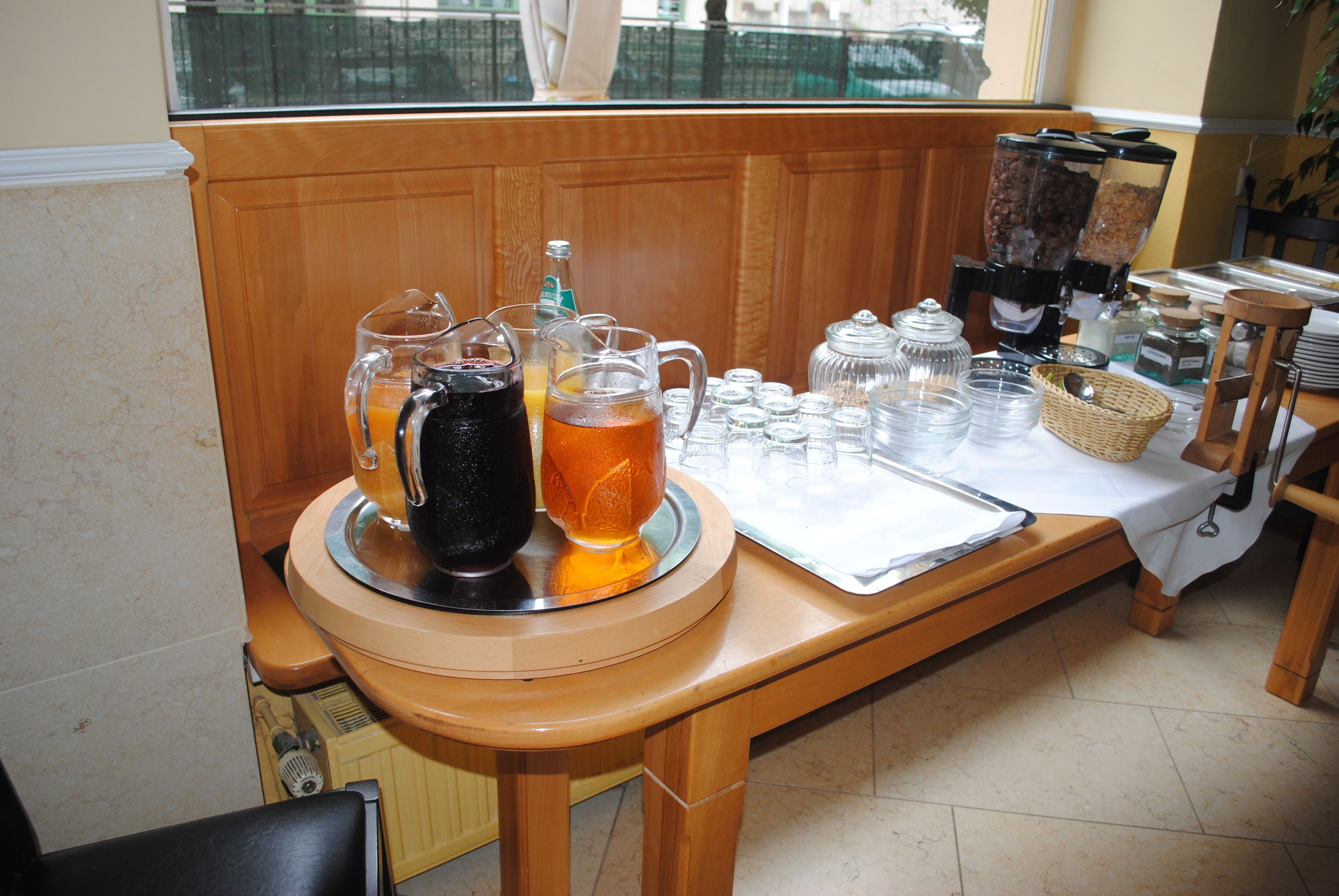 daily buffet breakfast (eur 17 per person)